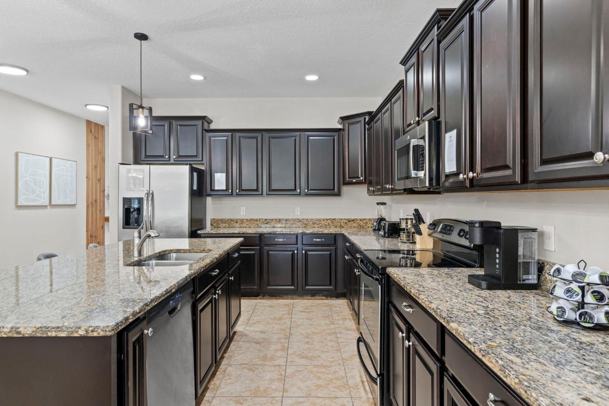 6 Bedrooms- 5 Bathrooms- Paradise Palms 8870 Cp Kissimmee Exterior photo